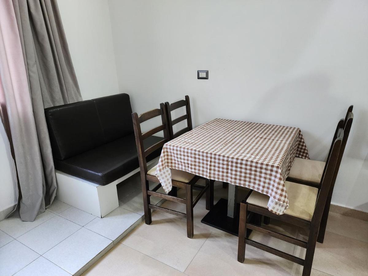 Blue Apartments Vlore Bagian luar foto