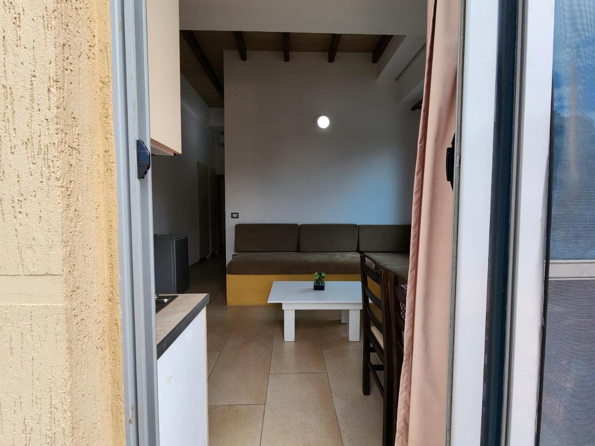 Blue Apartments Vlore Bagian luar foto