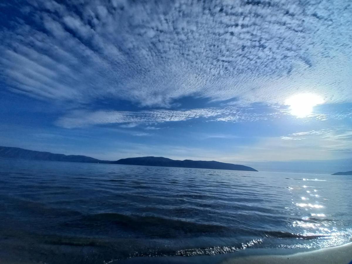 Blue Apartments Vlore Bagian luar foto