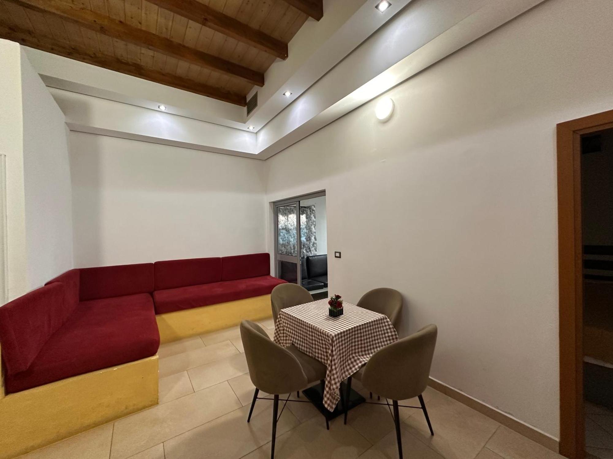 Blue Apartments Vlore Bagian luar foto